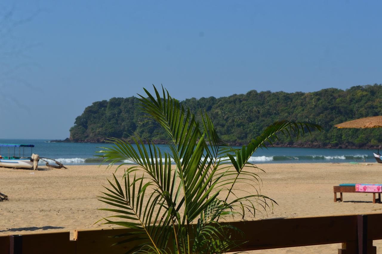 Anantra Sea View Resort Агонда Экстерьер фото