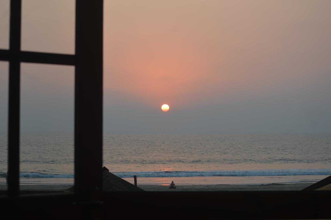 Anantra Sea View Resort Агонда Экстерьер фото