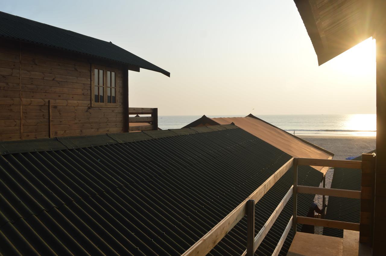 Anantra Sea View Resort Агонда Экстерьер фото