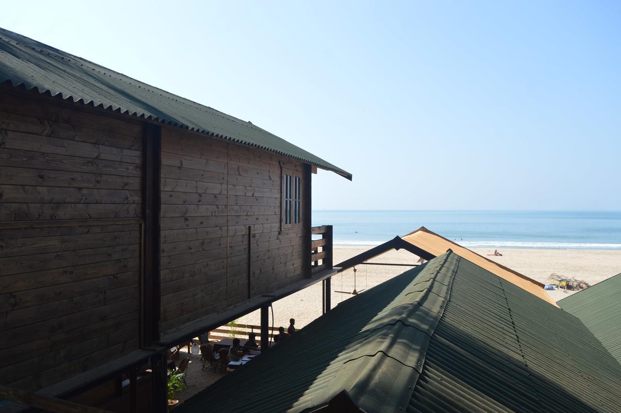 Anantra Sea View Resort Агонда Экстерьер фото