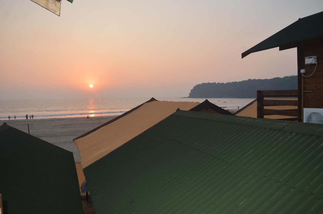 Anantra Sea View Resort Агонда Экстерьер фото