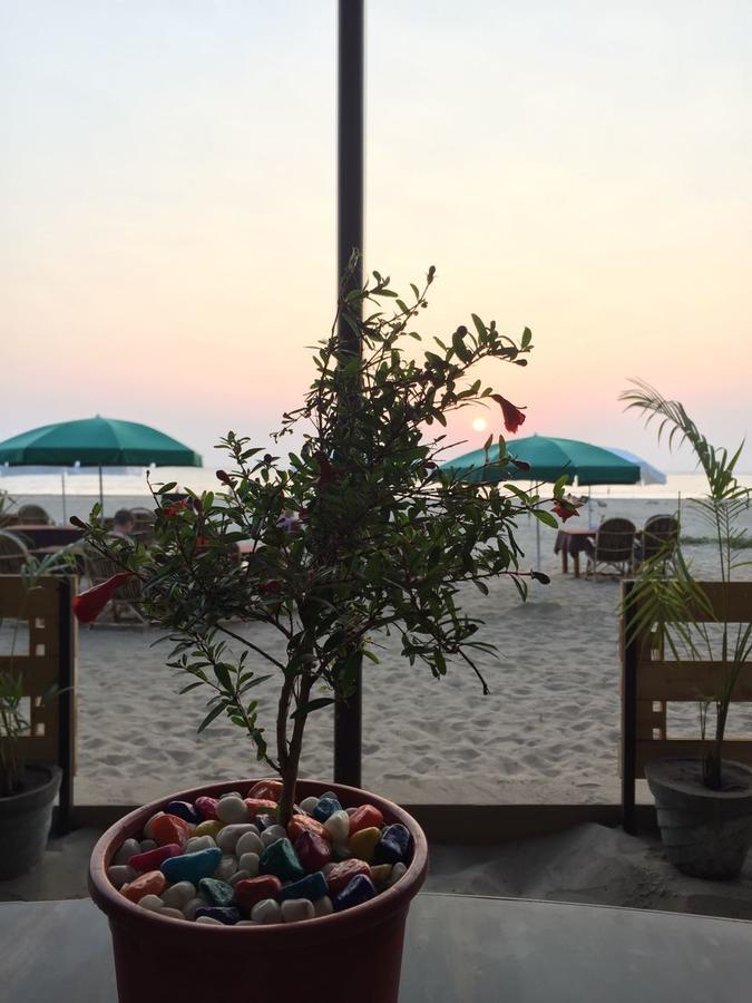 Anantra Sea View Resort Агонда Экстерьер фото