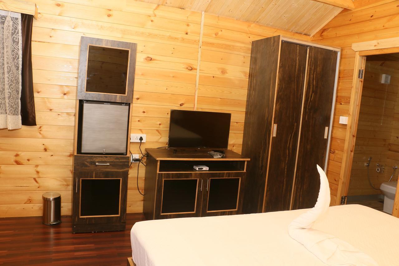 Anantra Sea View Resort Агонда Экстерьер фото