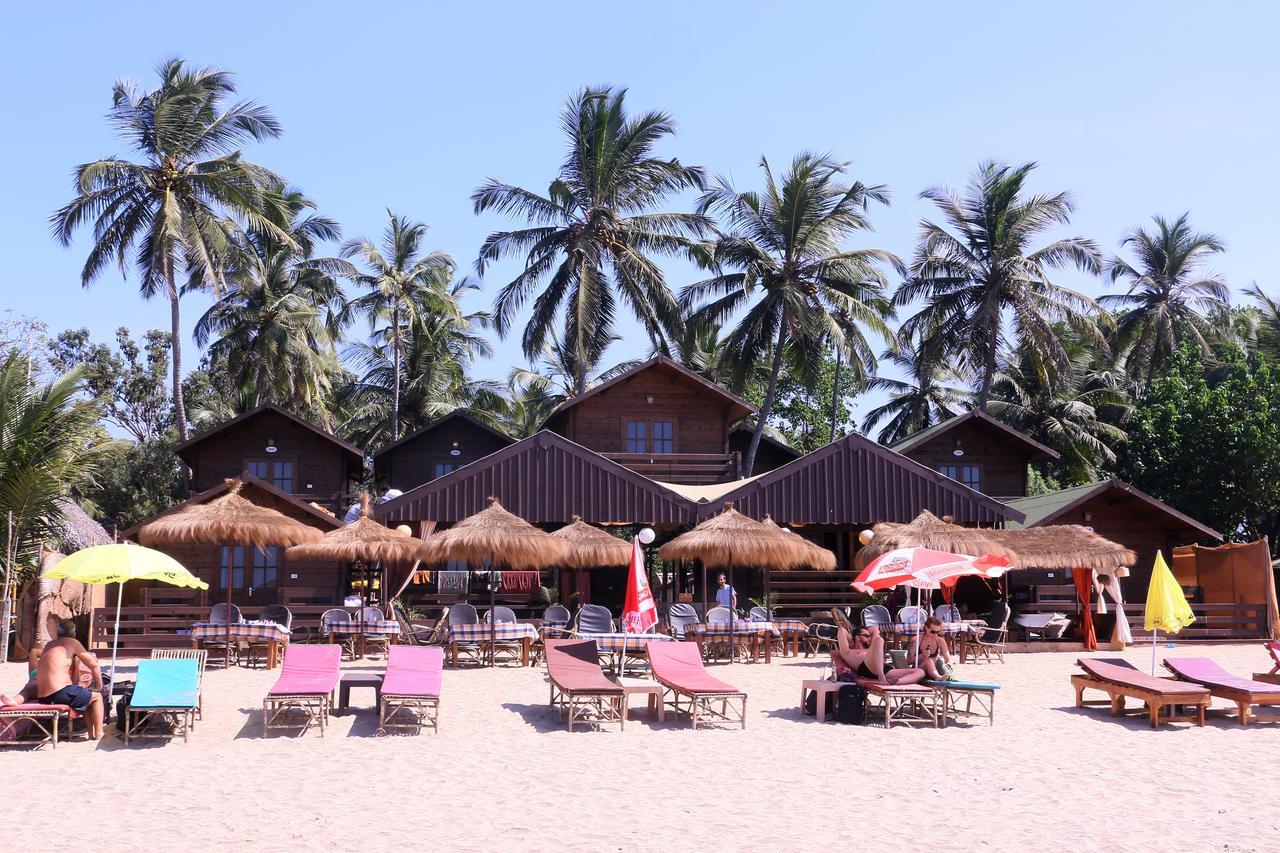 Anantra Sea View Resort Агонда Экстерьер фото